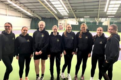 Year 9 and 10 Footballers Make Semi Finals