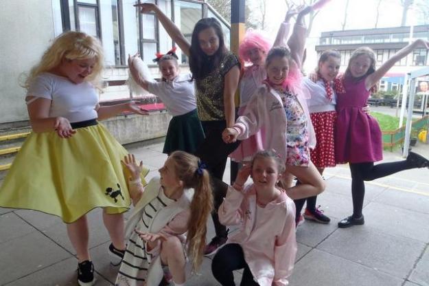 Year 7 Students Showcase Grease!